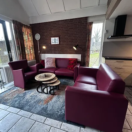 Bungalowpark - Delta 112 *