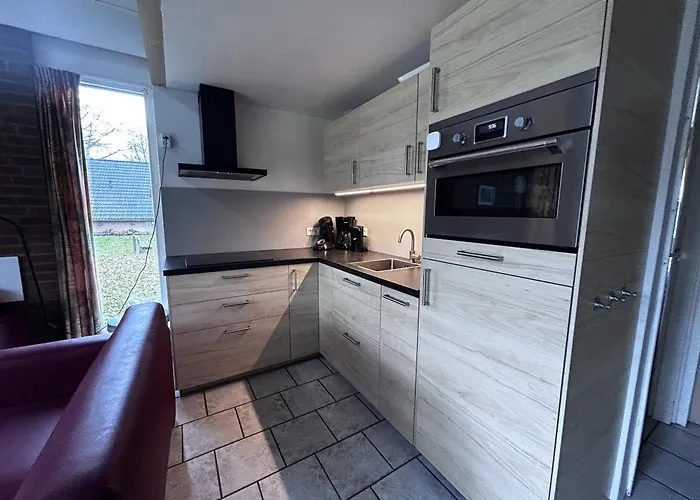 Bungalowpark - Delta 112 *